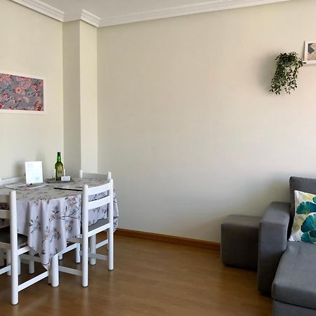 Apartamentos Schultz Gijón Eksteriør billede