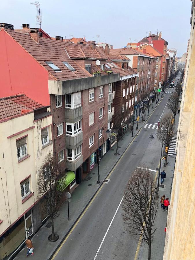 Apartamentos Schultz Gijón Eksteriør billede