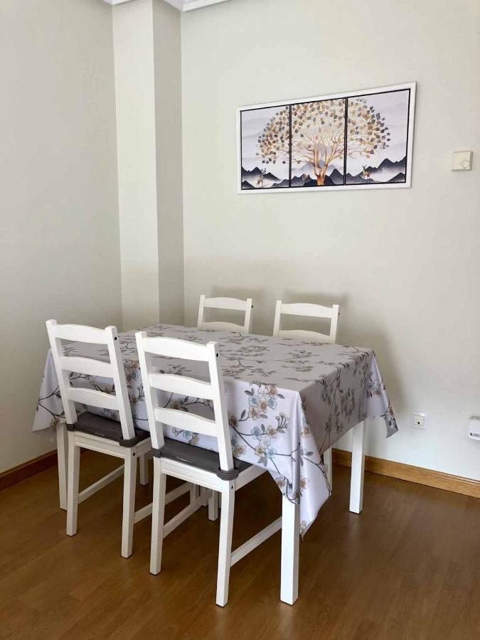 Apartamentos Schultz Gijón Eksteriør billede